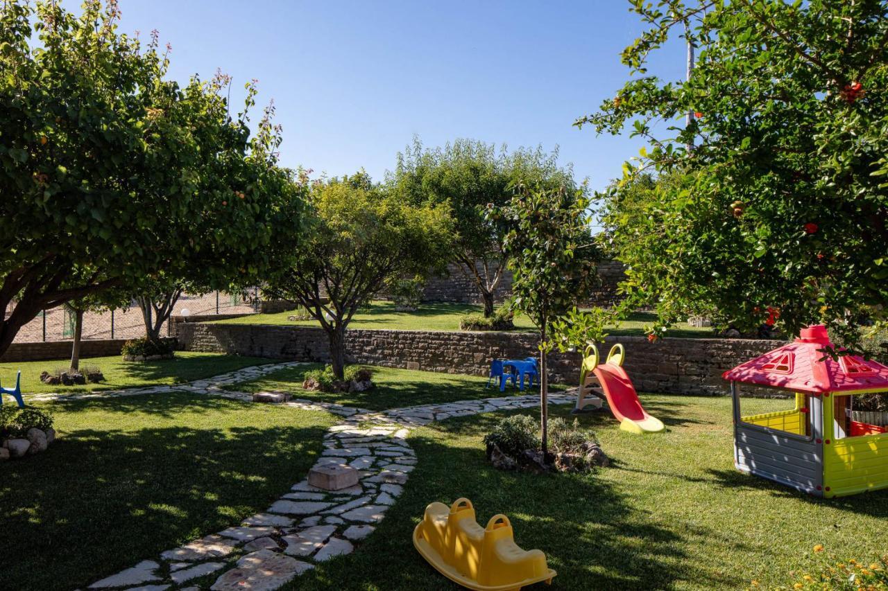 Villa Natura - With Private Heated Pool Tria Monastiria Eksteriør bilde